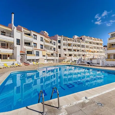 公寓 Cozy Apartment, Heated Pool *